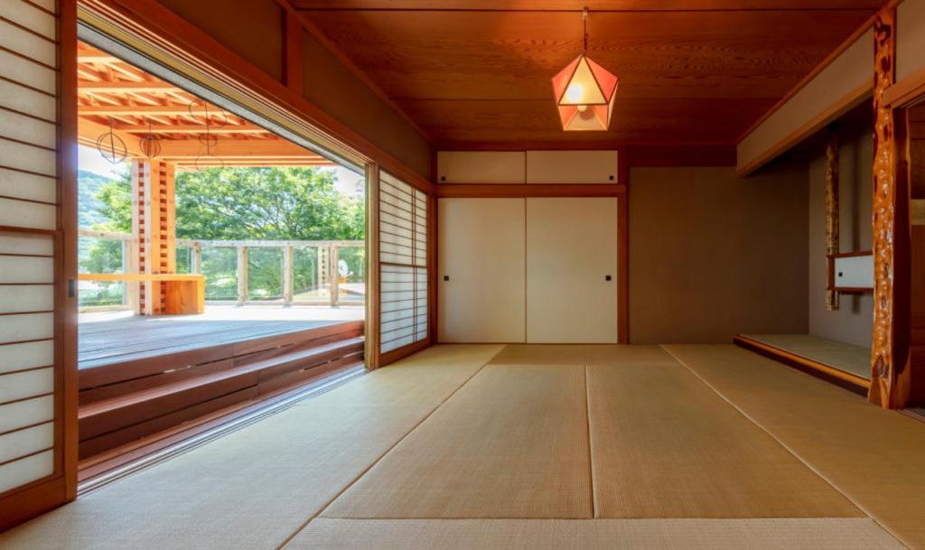 Goura Terrace Villa Hakone Eksteriør bilde